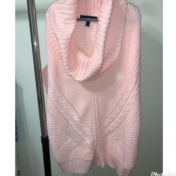 Women's sweater - Picture 3 of 3